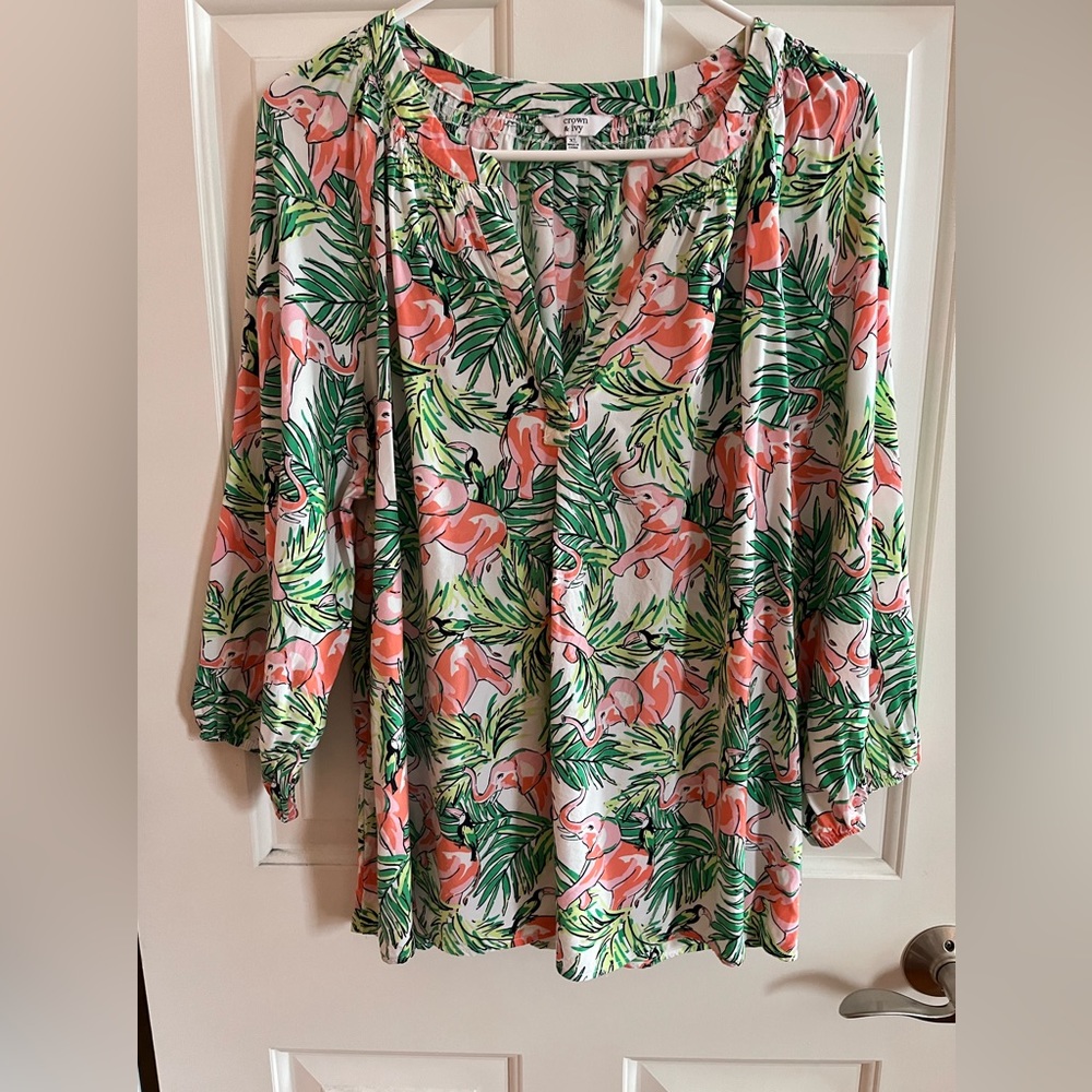 Crown and Ivy blouse size XL